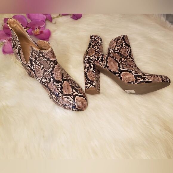🆕️ Lane Bryant Brown 11 Wide Snake Animal Print Cut-out Round Toe Ankle Boots - Picture 8 of 10